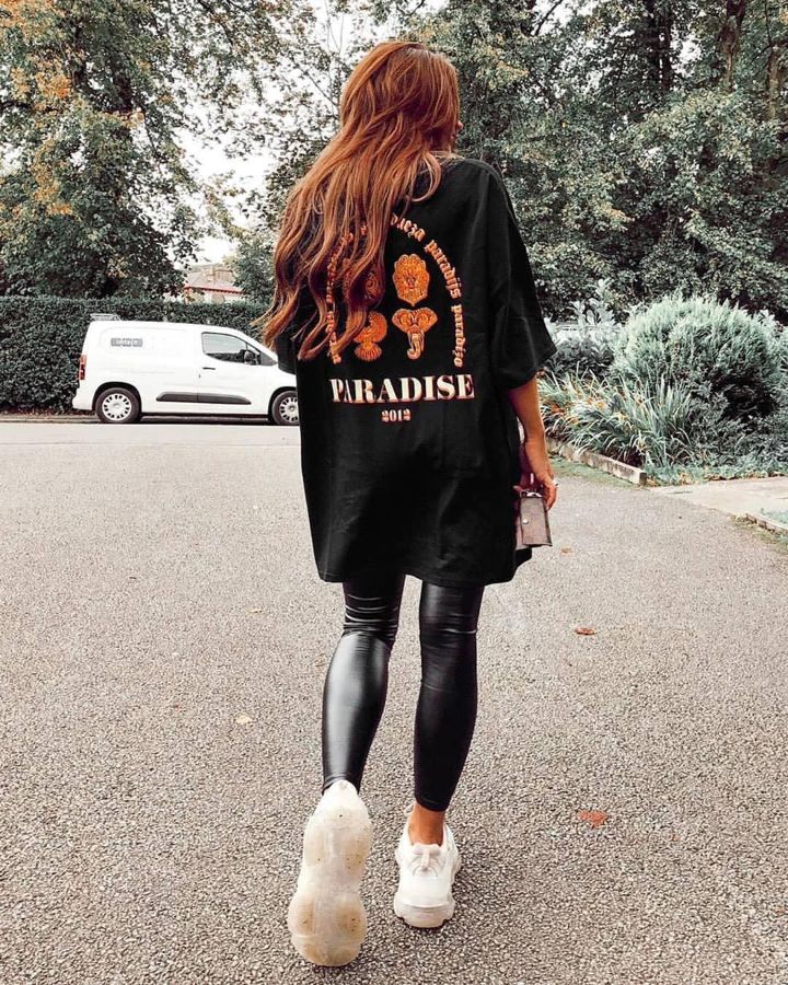 t-shirt and leggings outfit