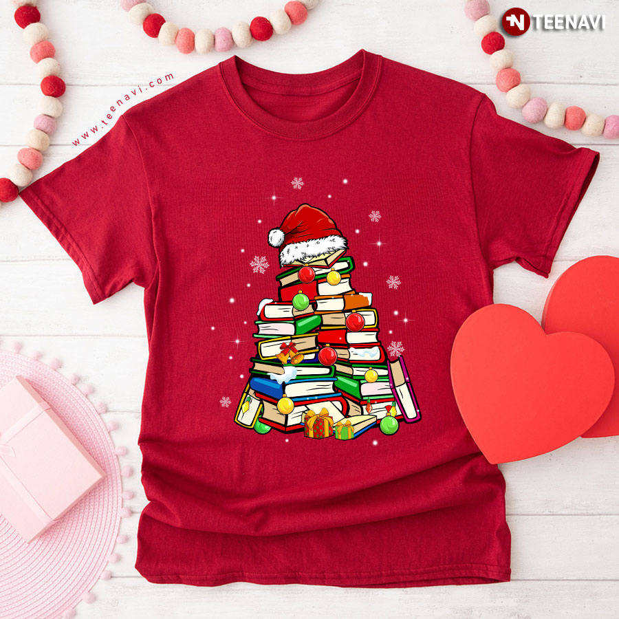 Santa Hat On A Pile Of Books Christmas Book Lover T-Shirt