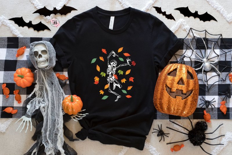 Dancing Skeleton Funny Halloween Skeleton T-Shirt