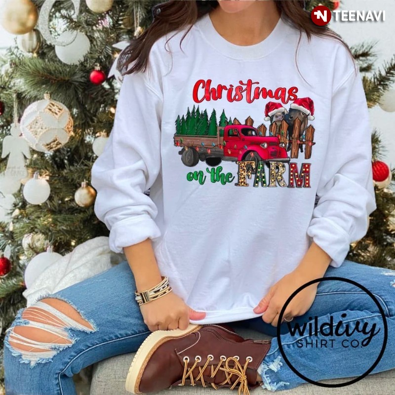 Cow Lover Christmas Sweatshirt, Christmas On The Farm