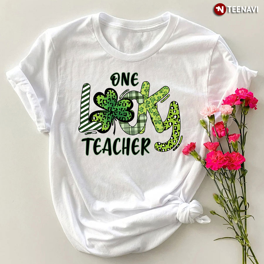 One Lucky Teacher Leopard St Patrick's Day T-Shirt