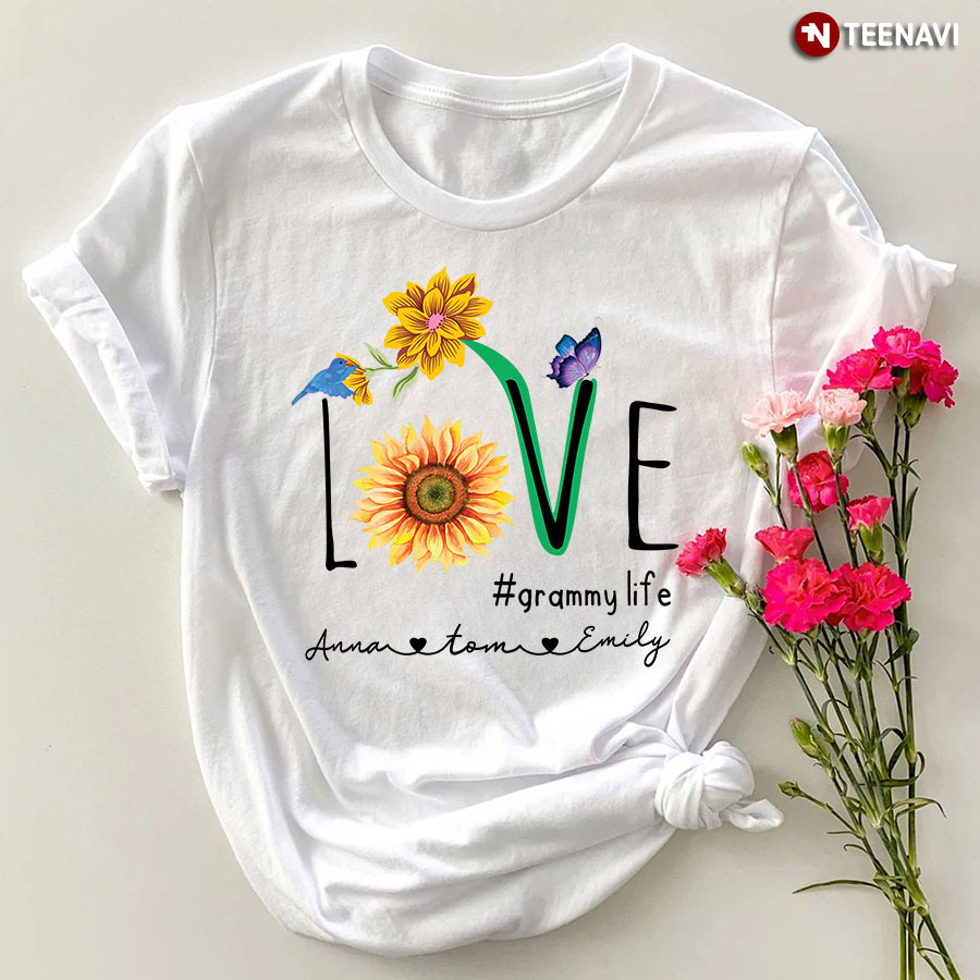 Love Grammy Life Flowers T-Shirt