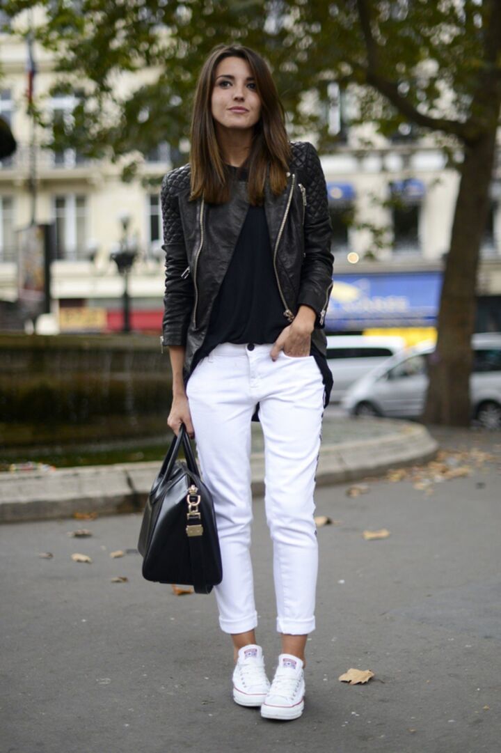 9+ Impressive Black Shirt With White Shoes Outfit Ideas