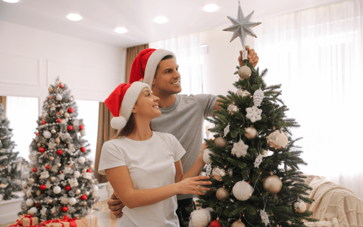 how to decorate a pine tree for Christmas