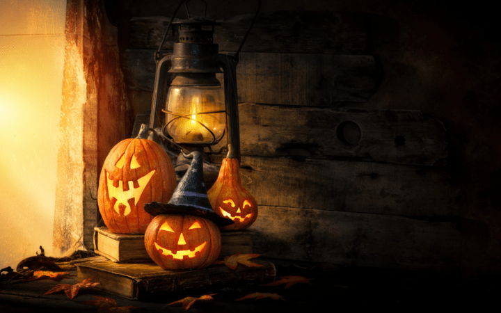 how to decorate house for Halloween on a budget
