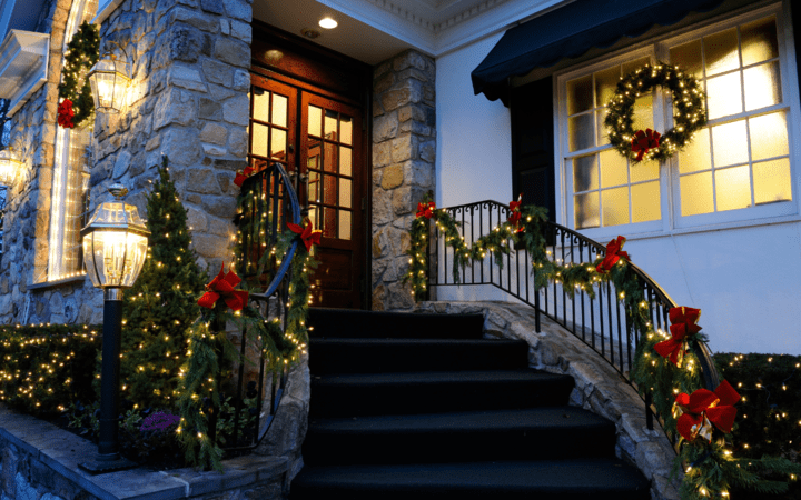 ways to decorate your home for Christmas