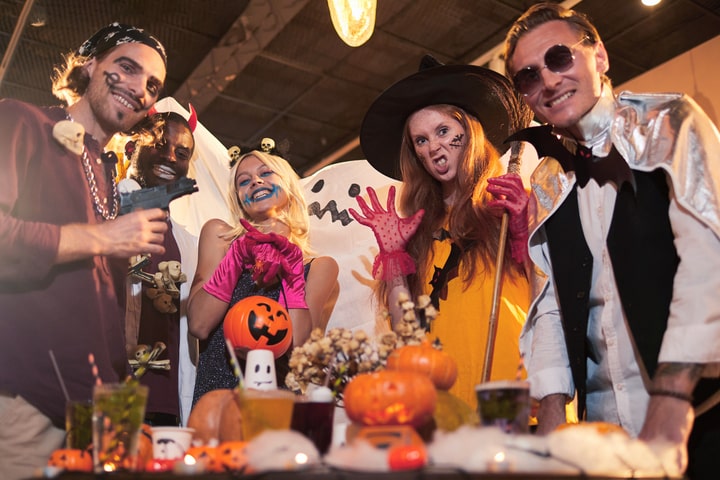 how to plan a Halloween party for adults