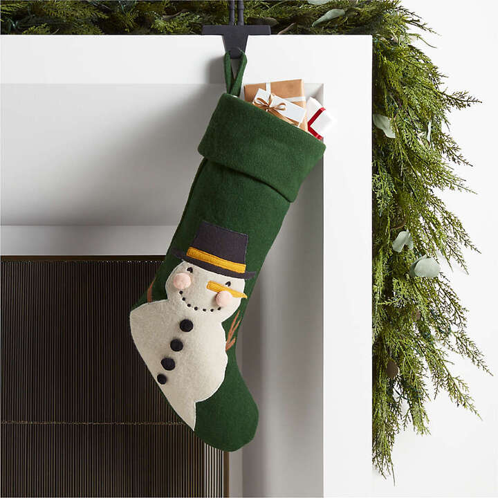 ideas to decorate a Christmas stocking