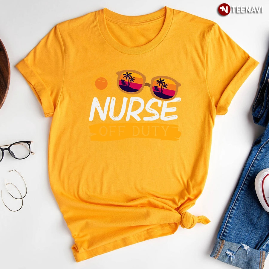 Nurse Off Duty Vintage Glasses Summer Vacation T-Shirt