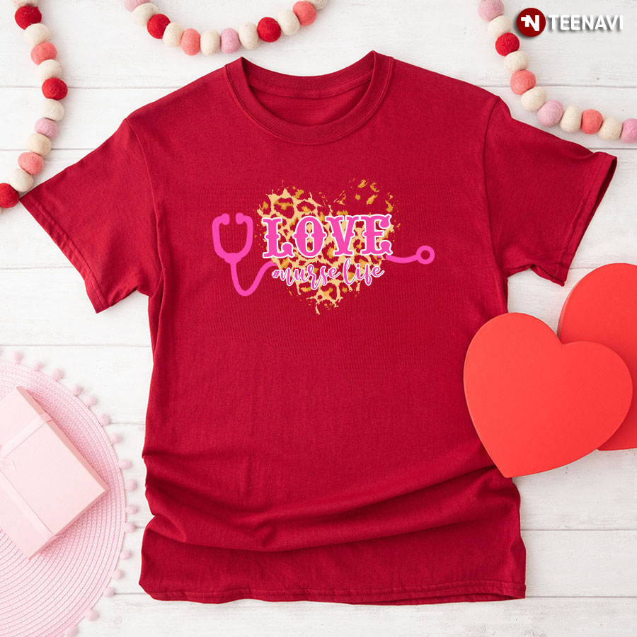 Love Nurse Life Stethoscope Leopard Heart T-Shirt