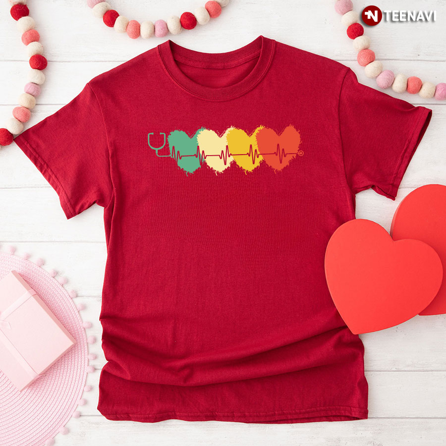 Nurse Stethoscope Heartbeat Vintage Hearts T-Shirt