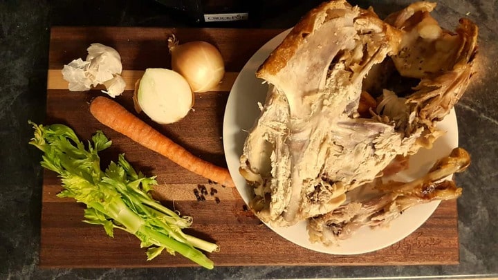 how to make a turkey stock