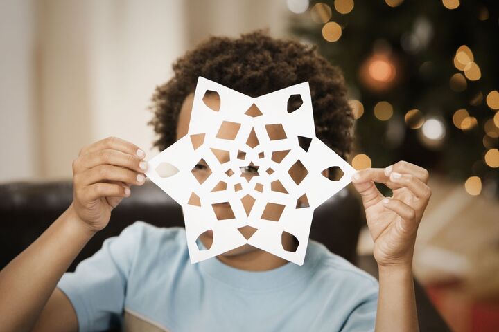 How To Make Paper Snowflakes