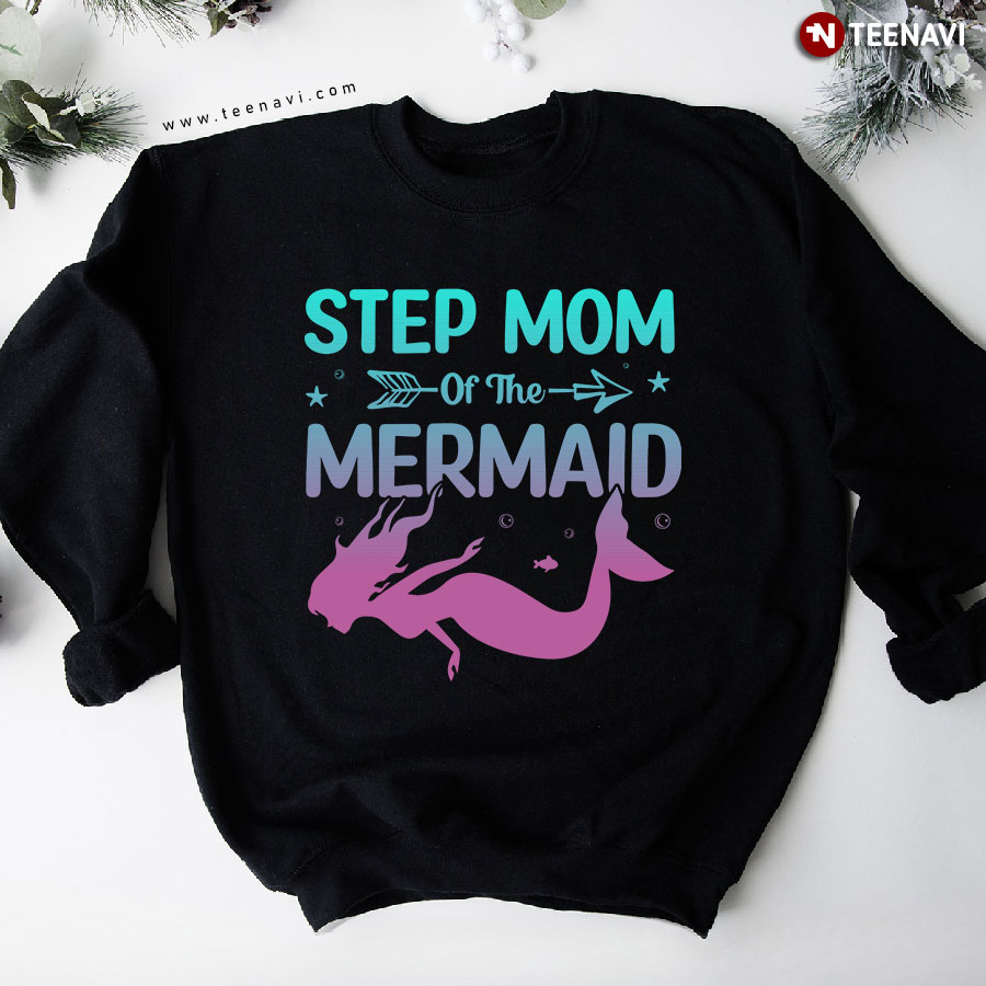 Step Mom Of The Mermaid Fish Starfish Mother's Day Sweatshirt