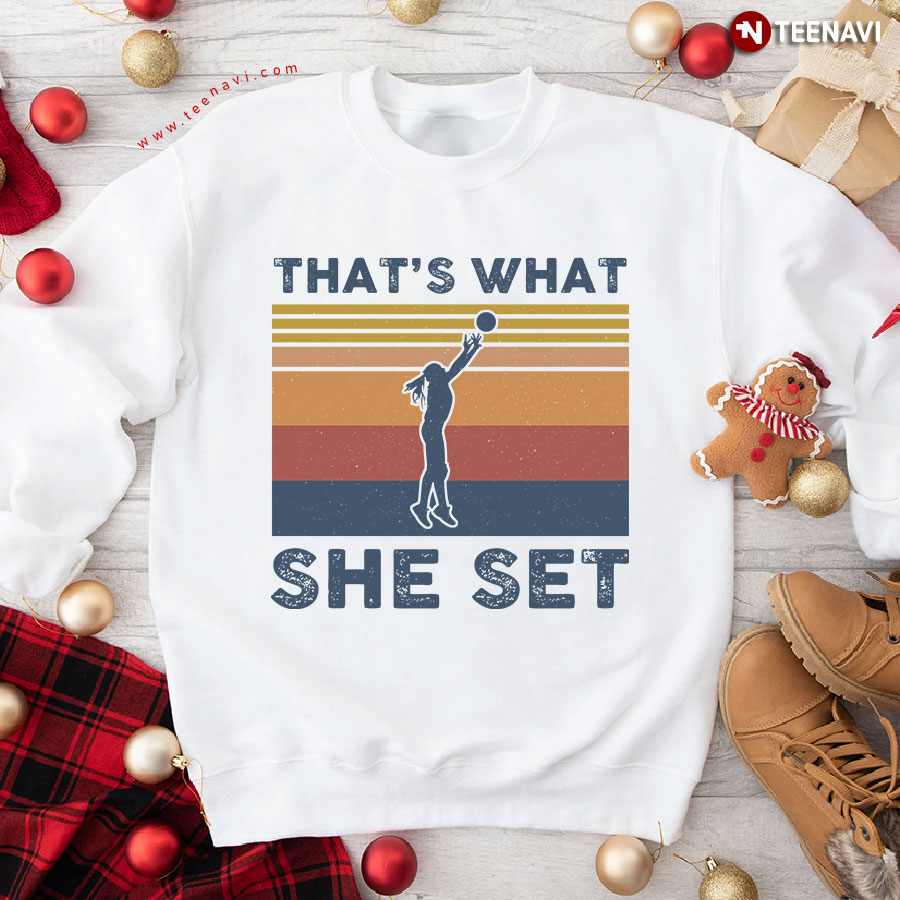 That's What She Set Female Volleyball Player Vintage Sweatshirt