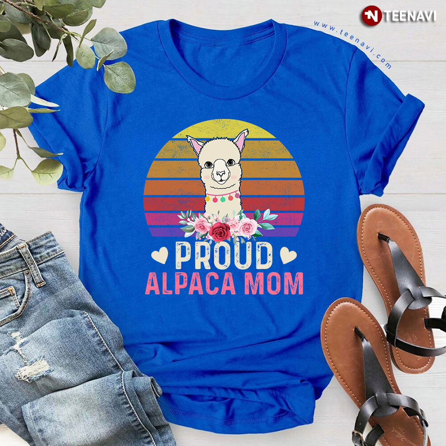 Proud Alpaca Mom Adorable Alpaca Vintage T-Shirt
