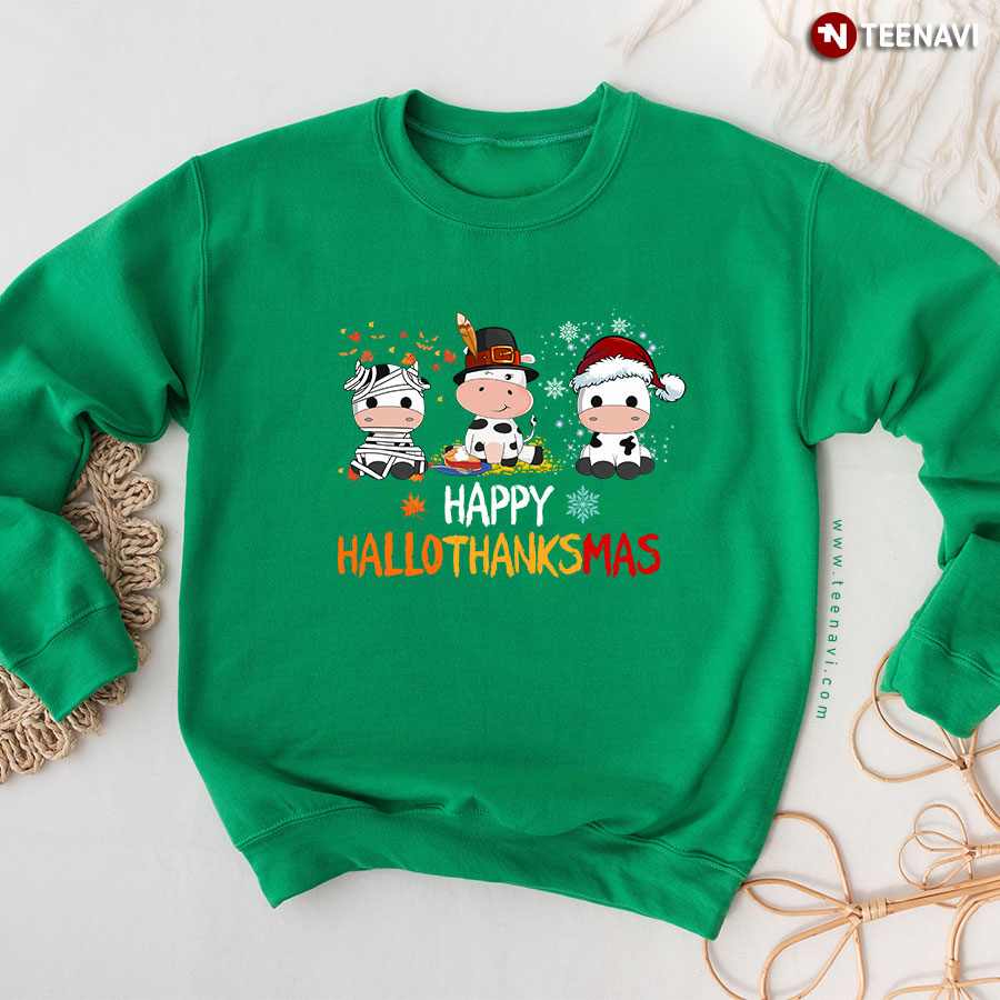Happy HalloThanksMas Halloween Thanksgiving Christmas Cow Lover Sweatshirt
