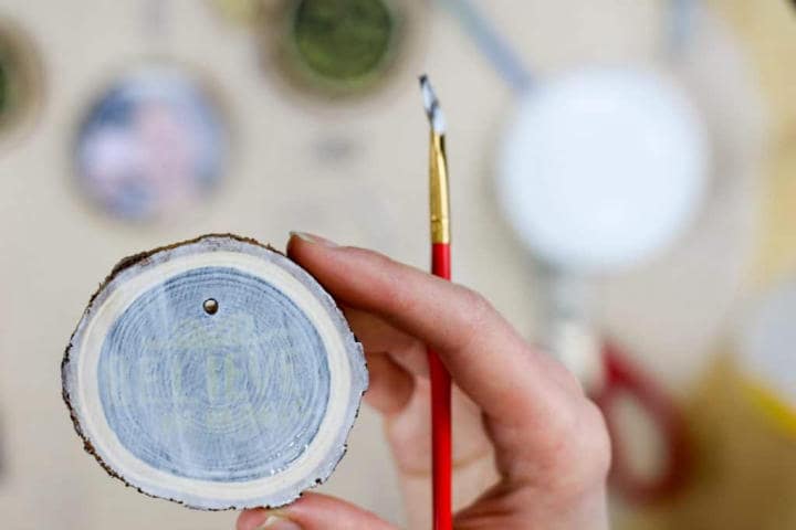 how to make wood slice photo ornaments wood slice ornament ideas