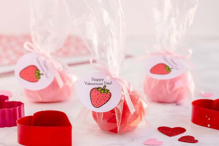 alternatives to candy for Valentine's Day