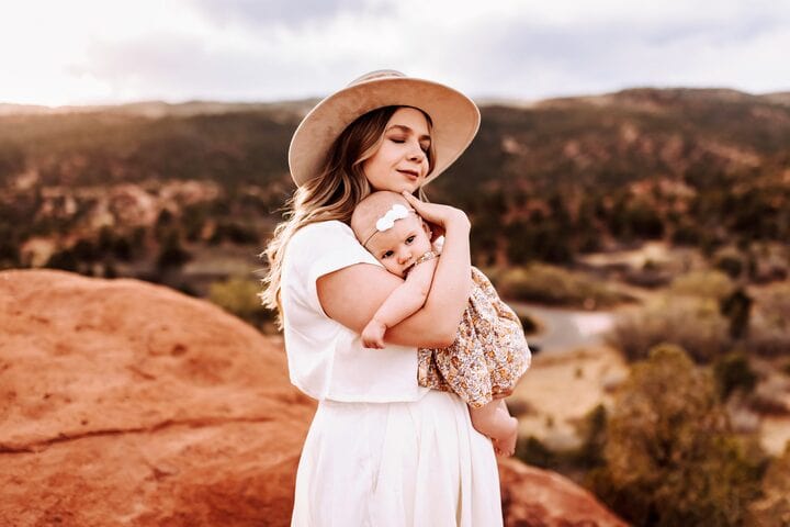 mother to be photoshoot ideas