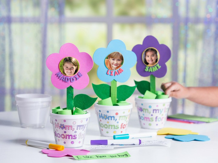 diy Mothers Day flower pot