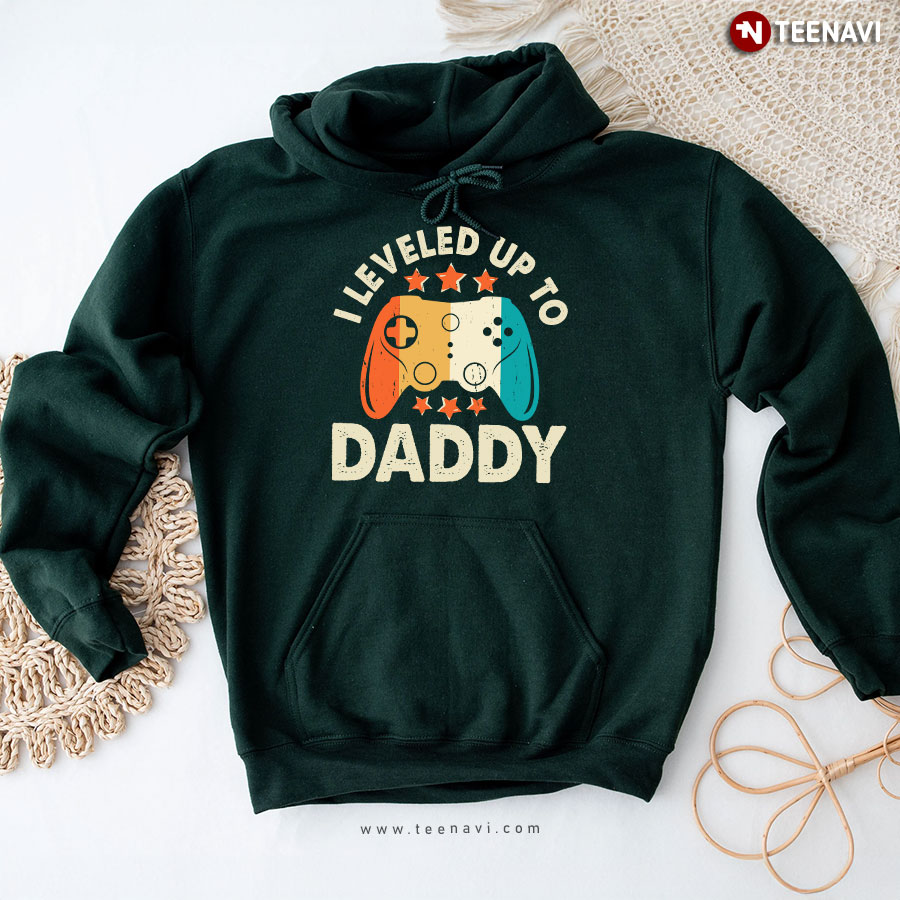 I Leveled Up To Daddy Vintage Father's Day Hoodie