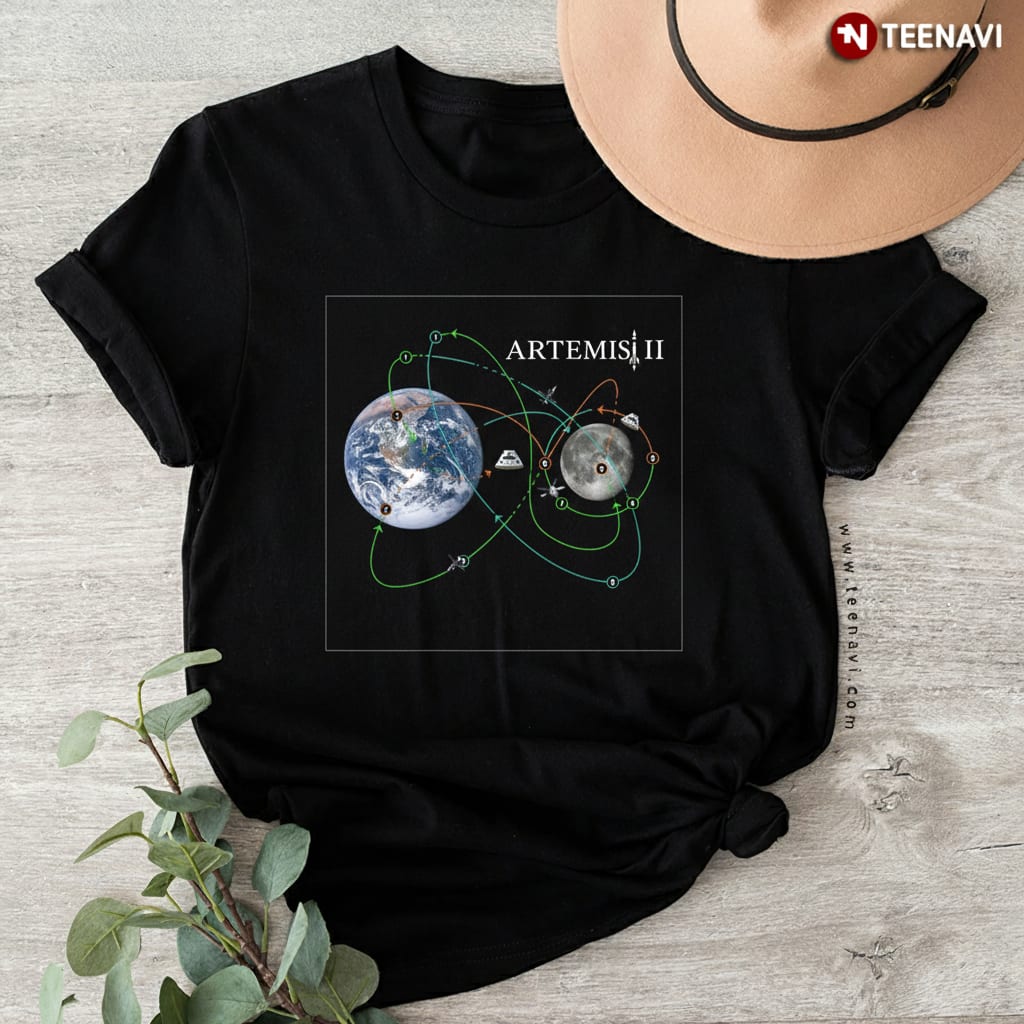 NASA Artemis II Lunar Orbit Flight Path Space T-Shirt